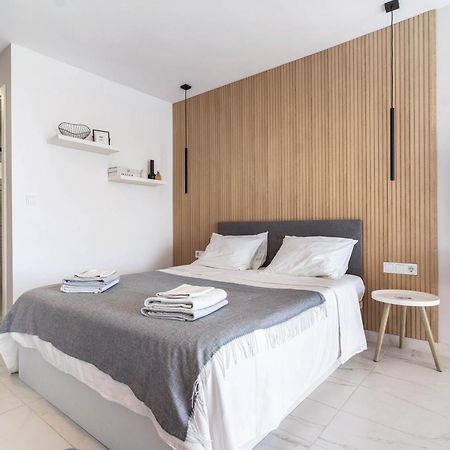 Modern Studio Apartment With Sea Views 5 Min From The Beach Sitio de Calahonda 외부 사진